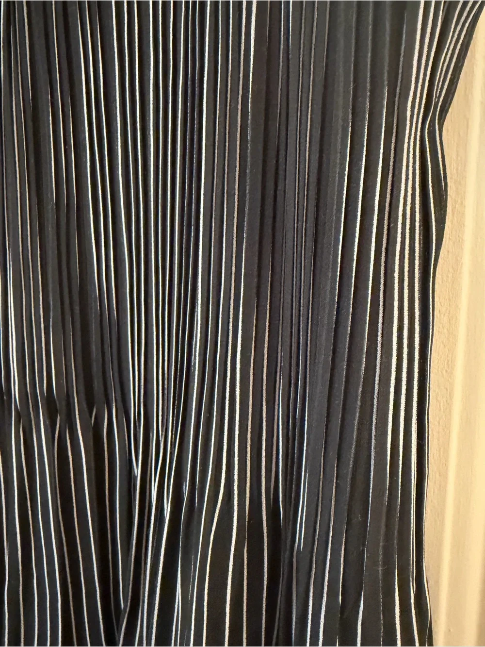 Black Tape Pinstripe Micro Pleat Cami - Black & White Lace Trim - Picture 5 of 10